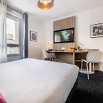 Nemea Grand Coeur Centre מלון דירות 4*