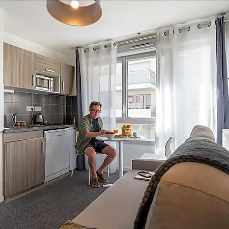 מלון דירות Nemea Grand Coeur Centre 4*